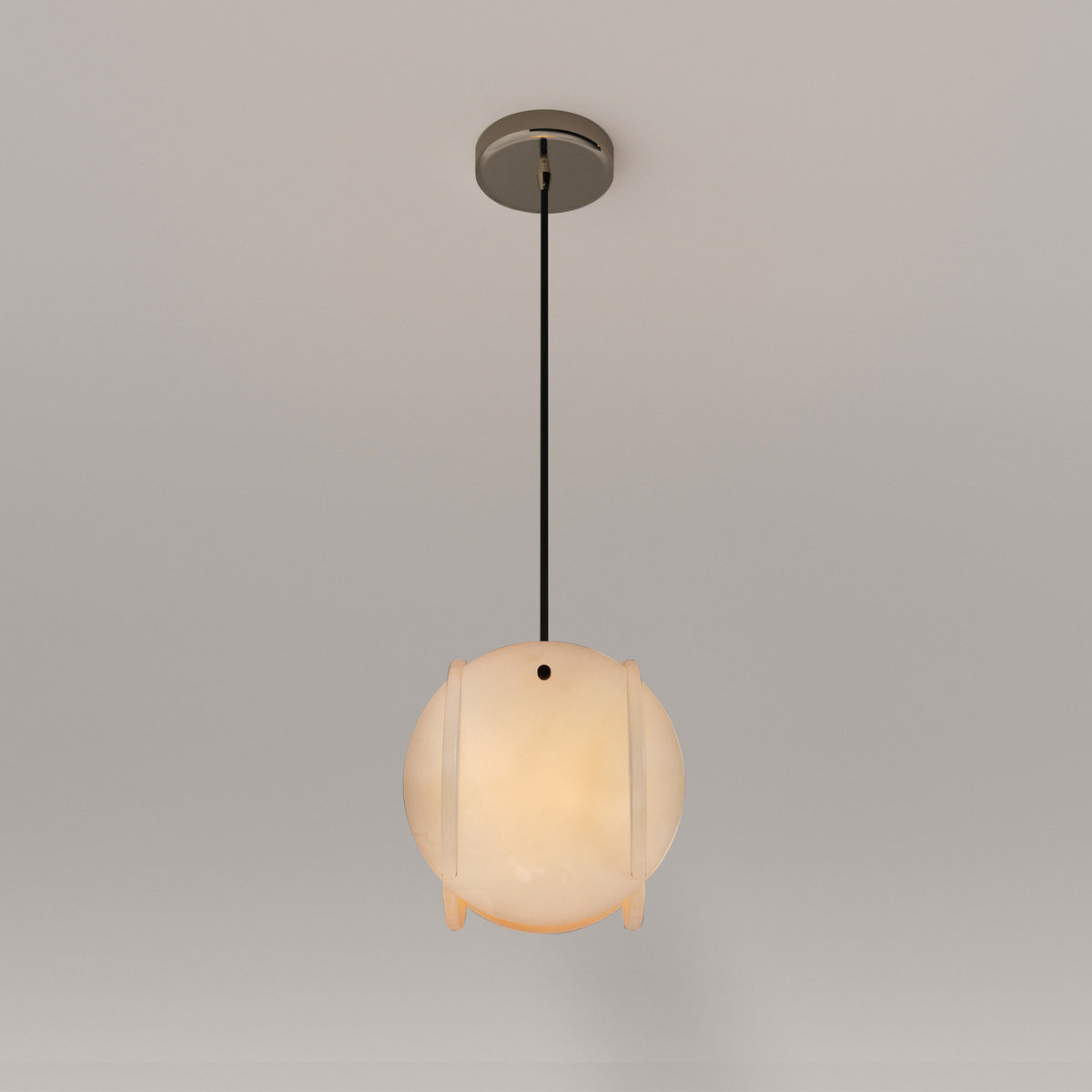 Cento Round Pendant